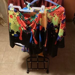 Matching multi color short set